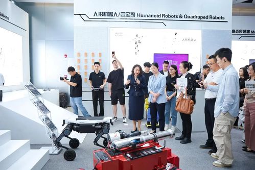 全球机器人产品选型中心在深圳启航，引领信息技术咨询服务新纪元